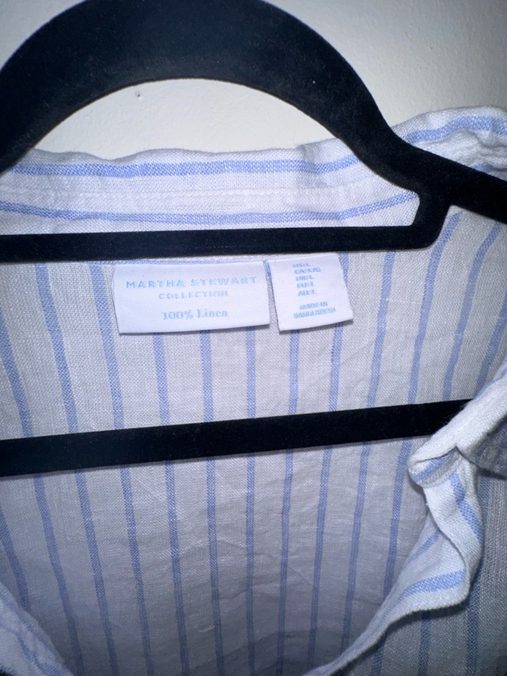 Martha Stewart Classic White & Light Blue Striped V-Neck 100% Linen Blouse - Picture 3 of 3